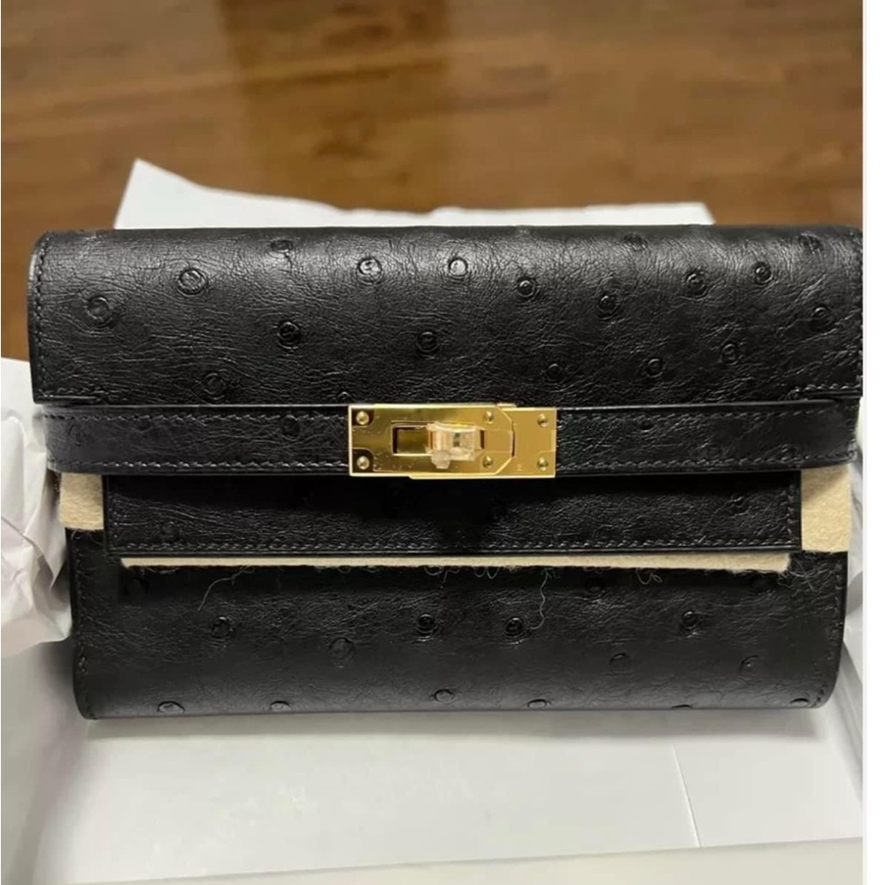 Hermes Kelly ostrich medium folding wallet with GHW